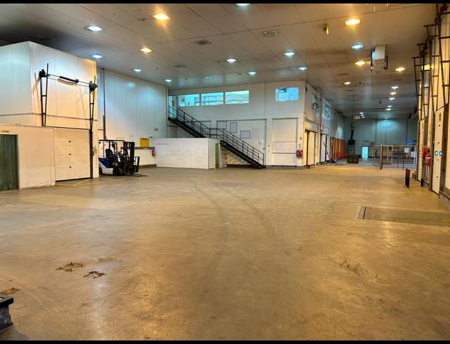 9,000M² WAREHOUSE TO LET IN EASTGATE